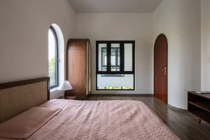 Innovative Sustainable Architecture: The Unique Green Curtain House in Thai Binh - image 10