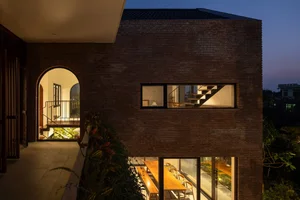Innovative Sustainable Architecture: The Unique Green Curtain House in Thai Binh - image 4