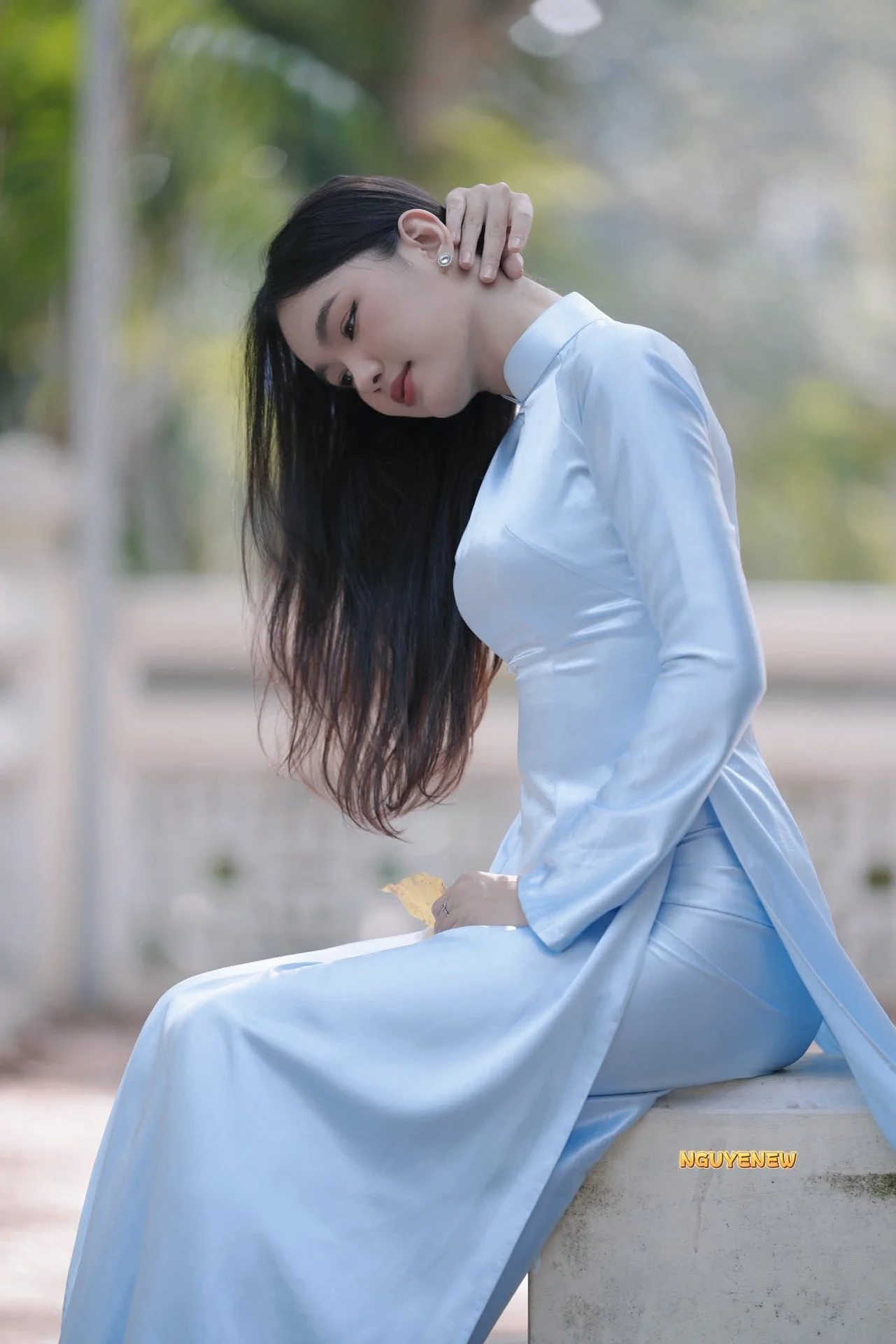 Elegant Turquoise Silk Ao Dai - Traditional Vietnamese Dress for Women (Product Code: a7dd42a8)