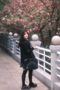 YiTuYu Art Language Vol.6811: Primary School Girl Aesthetic Portrait Collection - image 9