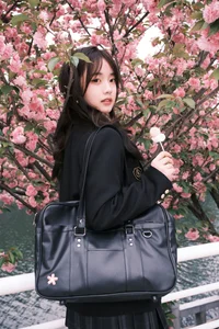 YiTuYu Art Language Vol.6811: Primary School Girl Aesthetic Portrait Collection - image 4