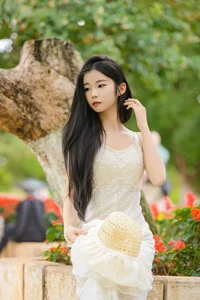 YiTuYu Art Language Vol.10371 Featuring Ai Qing: A Stunning Digital Portrait Gallery - image 7