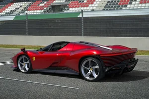 Ferrari F80: The Million-Dollar Hypercar Redefining Modern Automotive Performance and Design - image 5