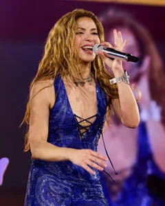 Global Beauty and High Finance: The Story Behind the World’s Most Beautiful Woman and a Billion-Dollar Return - image 10