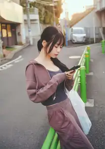 JP Chihoshi Maho Discovering Her Captivating Charm in BUBKA Digital Photo Book ウワサのちせまほ - image 1