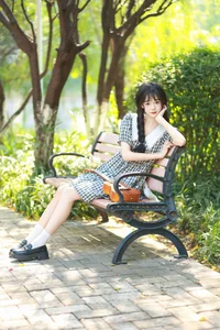 Sophisticated Visuals: YiTuYu Art Language Vol.5880 Featuring Guan Ning - image 1