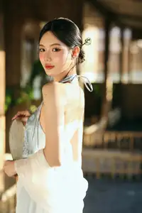 East Asian Grace: Girl in Modernized Attire and Exquisite Hair Ornament - image 17