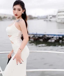 Saigon Hot Girl with Stunning Curves: A Visual Gallery - image 6