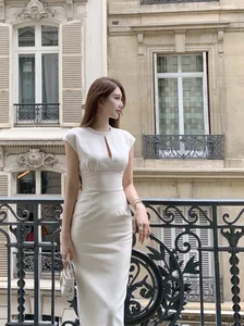 The Elegant Style and Captivating Beauty of Ye Ke: A Fashion Deep Dive - image 9
