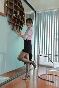Elegant Chinese Model Wan Ping in IESS Collection SXJ No.1780 - image 85