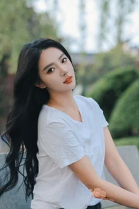 YiTuYu Art Language Vol.6867: Captivating Portrait Gallery Featuring Elaine - image 21
