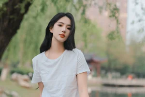 YiTuYu Art Language Vol.6867: Captivating Portrait Gallery Featuring Elaine - image 22