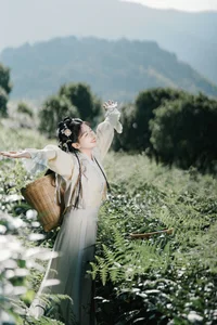 YiTuYu Art Language Vol.10099: Captivating Photo Collection Featuring Gui Hua Ya (23 Photos) - image 1