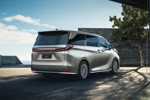 Lexus LM Luxury Minivan Upgrade: Redefining Executive Travel with Unmatched Interior Space - image 6