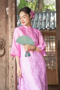 Ao Dai Trends 2025: Discover the Future of Vietnamese Traditional Fashion for Tet - image 1