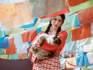 YiTuYu Art Language Vol.4213 Featuring Xiao Xi: A Masterpiece of Contemporary Portrait Photography - image 3