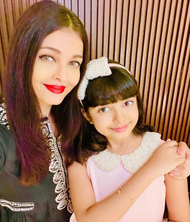 Meet Aaradhya Bachchan: The Stunning and Talented Daughter of Aishwarya Rai Captivating the World