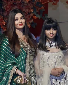 Meet Aaradhya Bachchan: The Stunning and Talented Daughter of Aishwarya Rai Captivating the World - image 10