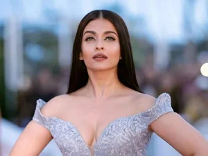 Meet Aaradhya Bachchan: The Stunning and Talented Daughter of Aishwarya Rai Captivating the World - image 3