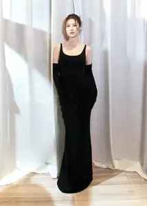 Diem My 9X at 35: Radiant One-Child Mother's Beauty, Elegant Style Captivates All Eyes - image 8