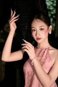 Captivating Asian Beauty Elegant Vietnamese Woman in Graceful Pink Attire - image 7