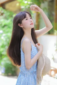 Elegant Japanese Aesthetic Photography: YiTuYu Art Language Vol.9124 Featuring Model Bo Luo You Dian Tian – Soft Portrait Inspiration and Timeless Style - image 22