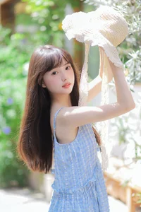 Elegant Japanese Aesthetic Photography: YiTuYu Art Language Vol.9124 Featuring Model Bo Luo You Dian Tian – Soft Portrait Inspiration and Timeless Style - image 17
