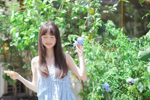 Elegant Japanese Aesthetic Photography: YiTuYu Art Language Vol.9124 Featuring Model Bo Luo You Dian Tian – Soft Portrait Inspiration and Timeless Style - image 7
