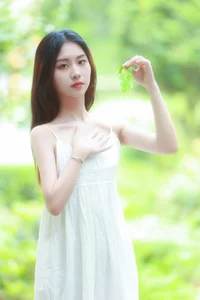 Captivating Visuals in Art Language Vol.5273 Featuring Ying Rao – YiTuYu Art Series - image 0