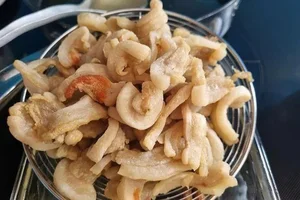 From Humble Roots to Trendy Treats: 3 Traditional Dishes Taking Cities by Storm - image 2