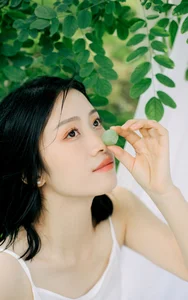 Ju Zi Shines in YiTuYu Art Language Vol.7191 Portrait Set - image 4