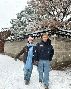 Famous Influencer Han Hang Celebrates Romantic Engagement with Long-Time Partner Huyme - image 3