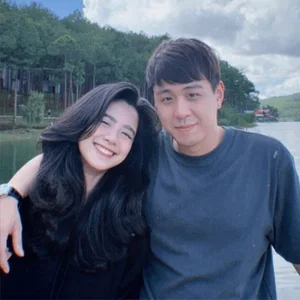Famous Influencer Han Hang Celebrates Romantic Engagement with Long-Time Partner Huyme - image 6