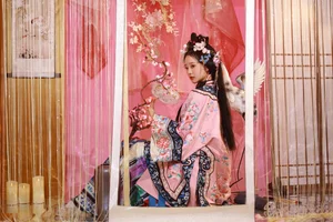 Captivating Visuals in YiTuYu Art Language Vol.4378 with You Er Bai Bai - image 19
