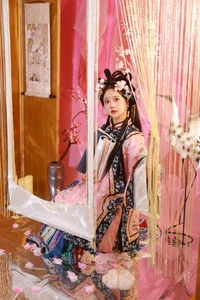 Captivating Visuals in YiTuYu Art Language Vol.4378 with You Er Bai Bai - image 2