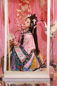Captivating Visuals in YiTuYu Art Language Vol.4378 with You Er Bai Bai - image 27