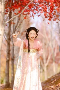 YiTuYu Art Language Vol.8065 Featuring Xiao Du Tong Xue: A Masterclass in Portrait Photography - image 8