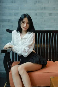 IESS Xiaoliu Ultra Short Pleated Skirt - Chic Urban Fashion Gallery - image 31