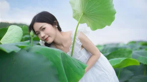 Exploring Minimalist Elegance in YiTuYu Art Language Vol.7677 Featuring Yi - image 24