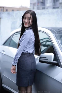Elegant Professionalism: Wan Ping in the IESS Office Fashion Series - image 60