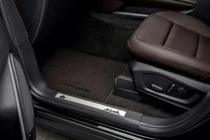 Exclusive Look at the One-Off 2026 Ford Explorer Platinum AWD Custom Built for Pope Leo XIV by Ford CEO Jim Farley - image 0
