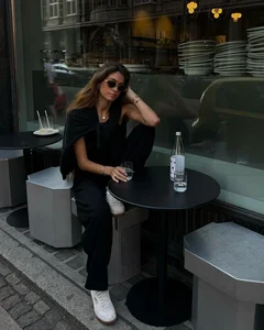 Inside the Lives of Germany's WAGs: From Talented Architects to Glamorous Hosts - image 12