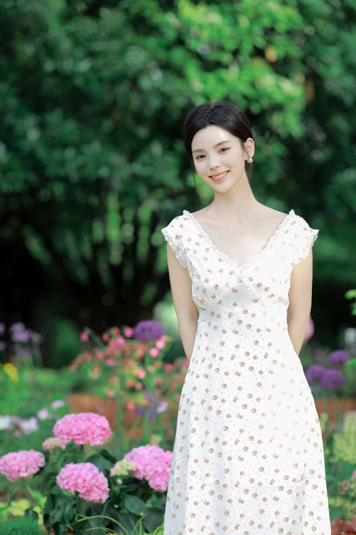 Xiao Meng Captures the Spotlight in YiTuYu Art Language Vol.7014