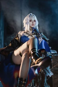 Stunning Natsuko Xia Xia Zi Cosplay as Camellya from Wuthering Waves - 76 Photo Gallery - image 0