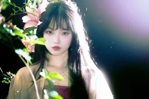 YiTuYu Art Language Vol.10249 Tao Chi: A Captivating 17-Photo Portrait Collection for Digital Art and Photography Enthusiasts - image 0