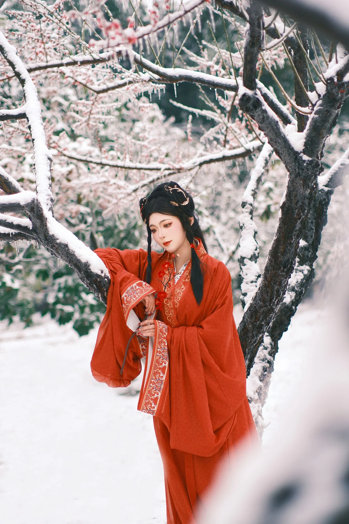 YiTuYu Art Language Vol.6795: Featuring the Elegant Kailin Jiang