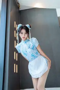 XiuRen Shi An An Alluring in Unique Blue Porcelain Cheongsam - 0017-7430948285 - image 10
