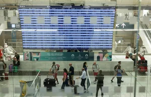 Global IT Outage Leaves Travelers Stranded: The Blue Screen of Death Impact at Airports - image 4