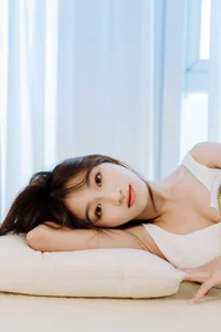 Exploring Visual Aesthetics: YiTuYu Art Language Vol.4439 with Yu Er - image 28