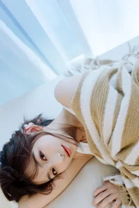 Exploring Visual Aesthetics: YiTuYu Art Language Vol.4439 with Yu Er - image 14